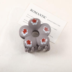 กิ๊บหนีบผมพลาสติกผิวมันวาวรูปดอกไม้ กิ๊บหนีบผมทรงฉลามขนาดใหญ่ แฟชั่นเก๋ไก๋ ของตกแต่งผม ขายส่ง - Product Image 4