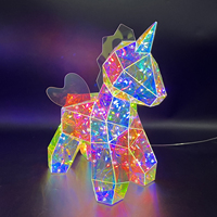 Figurine de licorne 3D lumineuse, sculpture animale géométrique en PET holographique irisé, ornement d'art moderne, décoration d'intérieur