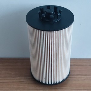 高性能ディーゼルエンジン部品 トラック燃料フィルターエレメント 51.12503-6003 E464KP01D418 FF42173 51125036003 - Product Image 4