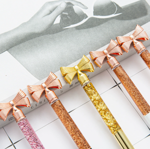 Stylo bille en métal rose doré avec nœud papillon et paillettes, corps noir, stylo fantaisie promotionnel mignon - Product Image 5
