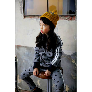 Nuevos Conjuntos de Invierno para Niñas, Hermosos Pantalones Deportivos para Niñas - Product Image 5