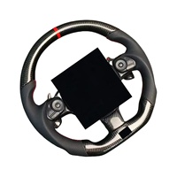 Volant en cuir noir perforé personnalisé et en fibre de carbone conçu pour Toyota Camry et Land Cruiser 200 Sports Car GR86