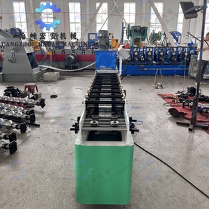 Máquina perfiladora de rollos para cercas de palisadas, Máquina perfiladora de rollos para cercas metálicas, Máquina perfiladora de cercas, Máquina perfiladora de rollos para cercas de palisadas - Product Image 4