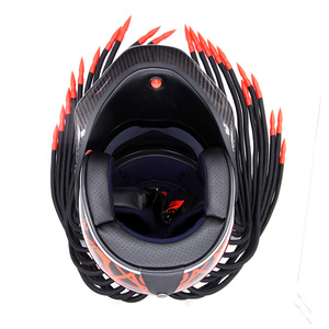 Nueva Motocicleta Ruihai Personalizada de Fibra de Carbono Retro, Diseño de Motociclista Depredador, YH-MAC-HMT-011' - Product Image 4