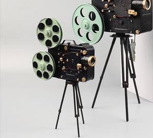 Projecteur <span class=keywords><strong>de</strong></span> décoration Vintage avec trépied à bas prix, <span class=keywords><strong>Rare</strong></span>, ancien Style, caméra <span class=keywords><strong>de</strong></span> film, projecteur antique pour la décoration - Product Image 2
