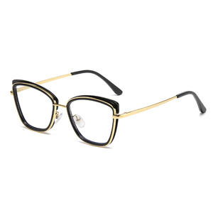 おしゃれなキャットアイ、流行のカラーチェンジ、調節可能なブルーライトカットPCレンズ、女性用メタル装飾メガネ（度なし） - Product Image 4