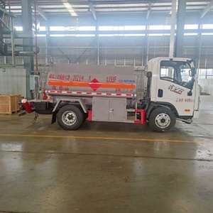 Camion-citerne Dong Feng à prix réduit avec distributeur, 5000 litres, pour ravitaillement en diesel, en promotion - Product Image 3