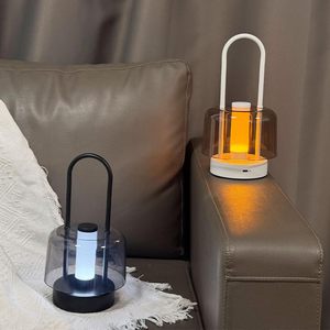 โคมไฟตั้งโต๊ะ LED สไตล์นอร์ดิกโมเดิร์นเรียบหรู ไร้สาย ควบคุมด้วยระบบสัมผัส ชาร์จไฟได้ ตัวโคมอลูมิเนียม เหมาะสำหรับตกแต่งร้านอาหารกลางแจ้ง - Product Image 3
