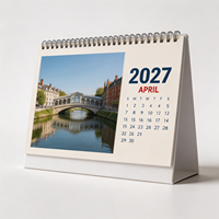 Calendrier mural de table de taille standard avec impression de logo personnalisé, impression couleur intégrale, organisateur de bureau mensuel, vente en gros pour le bureau
