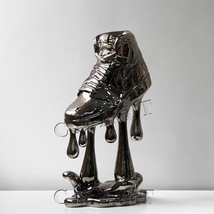 Nouvelles statues en résine chromée, modèle de chaussures de sport, talons hauts, sculpture Pop Art Donald Duck, collection, présentoir de magasin, <span class=keywords><strong>Monopoly</strong></span> - Product Image 3