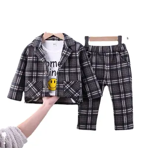 Yoliyolei Kids Boys Boutique Winterkleid ung Jungen Anzug Gentleman Smoking Fliege Baby Boy Kleidung Sets 0 bis 3 Monate