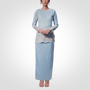 SIPO Eid Hot Selling Malaysia <b>Muslimah</b> Women Full Lace Embroidery Satin Butterfly Sleeve With Lace Set Modern Baju Kurung - Product Image 1