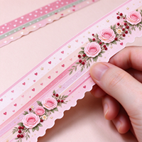Stiker Pinggir Papan Buletin Berbentuk Hati untuk Hari Valentine yang Dapat Disesuaikan, Tahan Air, Cetak Offset, Strip Dekoratif