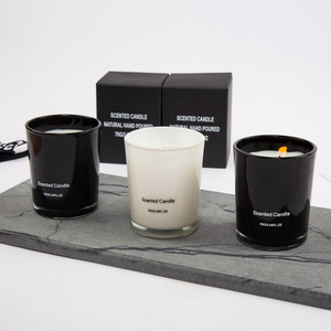 Candela di cera di soia Premium | Candele altamente profumate per la casa | Tutte le candele di Aroma naturale con vaso di vetro bianco nero e confezione regalo