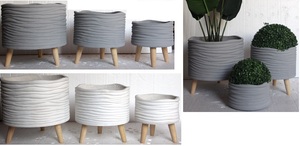 Pot <span class=keywords><strong>de</strong></span> jardin en fibres naturelles, effet terrarium, <span class=keywords><strong>avec</strong></span> jambes en <span class=keywords><strong>bois</strong></span> - Product Image 5