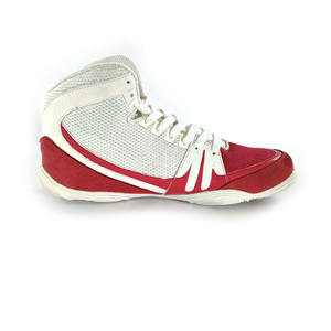 Chaussures <span class=keywords><strong>de</strong></span> <span class=keywords><strong>boxe</strong></span> <span class=keywords><strong>de</strong></span> haute qualité pour hommes, vente en gros, chaussures <span class=keywords><strong>de</strong></span> <span class=keywords><strong>boxe</strong></span> pour entraînement en salle, chaussures <span class=keywords><strong>de</strong></span> <span class=keywords><strong>boxe</strong></span> légères - Product Image 3