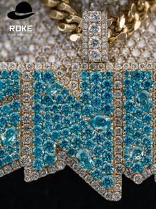 Pendentif en or rose 9K-14K avec diamants et rubis bicolores - Bijoux hip-hop de luxe - Product Image 4