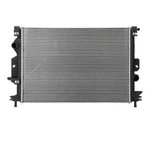 Radiateur de refroidissement moteur DM5Z8005A pour <span class=keywords><strong>Ford</strong></span> C-Max Energi 13~18 - Product Image 1