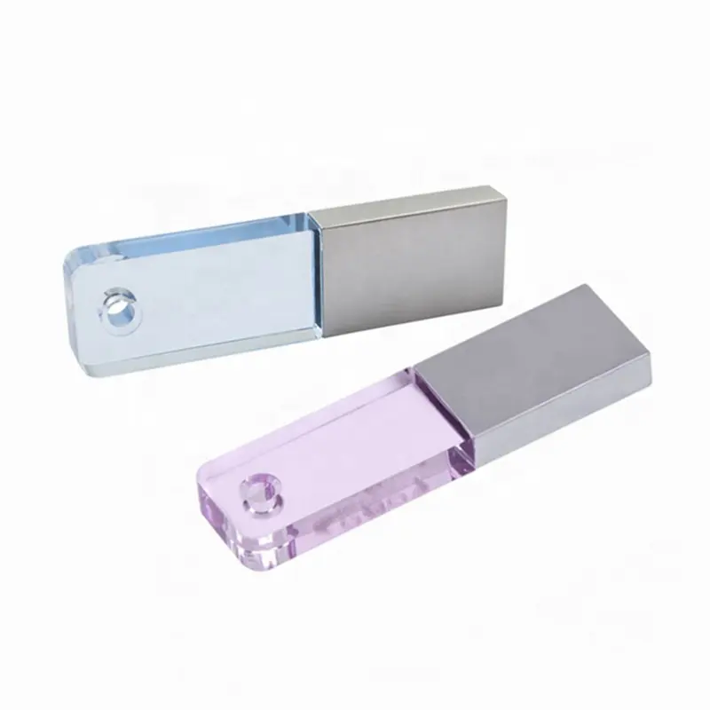 एक्रिलिक सामग्री क्रिस्टल कुंजी आकार यूएसबी फ्लैश पेन ड्राइव लेजर उत्कीर्णन कस्टम लोगो के साथ 32GB रंगीन एलईडी प्रकाश स्मृति छड़ी