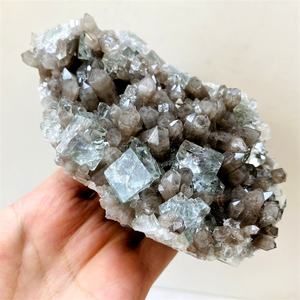 סיטונאי טבעי ירוק מחוספס אבן מינרלי דגימת ריפוי גלם קריסטל xianghualing פלואוריט אשכול עבור אוסף קישוט - Product Image 2