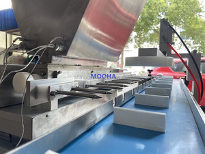 Máquina Automática para Rellenar Pan, Ensaladas, Mermeladas, Pasteles, Crema, <span class=keywords><strong>Chocolate</strong></span>, Leche, Mantequilla, Hojaldres y Croissants - Product Image 2