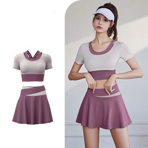 LOGO personnalisé vêtements d'entraînement pour femmes grande taille vêtements de sport 2 pièces de fitness t-shirt et jupe de tennis ensemble de yoga - Product Image 2