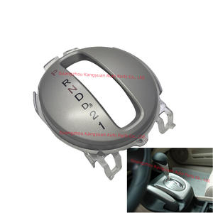 Poignée de levier de vitesses Honda Civic 54710-SNA-A82, couvercle de console en plastique gris clair - Product Image 5