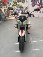 Motocyclette Benelli Style Big Dragon 300cc bicylindre refroidie par eau