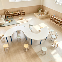Table d'enfants Chiquitos Arc Splicing Crescent Curve, table de jeu demi-lune pour maternelle, mobilier de salle de classe pour garderie