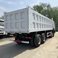 Camion à benne basculante Sinotruck 375hp 8x4 Howo 10 roues de seconde main Camions à benne basculante d'occasion à vendre