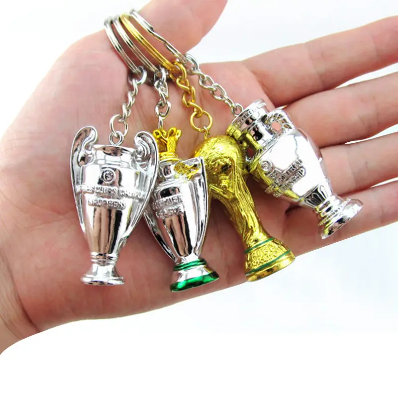2022 Zomer Wereldvoetbal Beker Sleutelhanger Carnaval Promotionele Metalen Roestvrij Staal Hars Trofee Custom Sleutelhangers