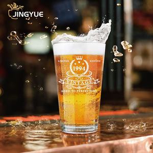 プレミアムユニーク面白い16オンスカスタムロゴ1994お父さん夫の誕生日プレゼントのための木製バレルギフトボックスでパイントグラスを飲むビール - Product Image 4