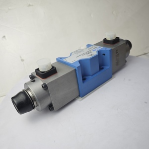 วาล์วควบคุมทิศทางแบบสัดส่วน KDG4V รุ่น KDG4V-3-33C20N-Z-M-U-H7-60 - Product Image 6