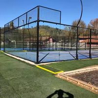 Terrain de padel panoramique sans poteaux QJIN de série commerciale pour parcs sportifs avec vue à 360° - Constructeur professionnel de terrains de padel