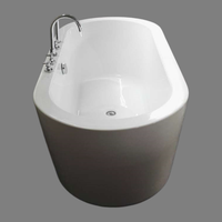 Baignoire autoportante moderne en acrylique blanc avec fonction bain à remous, design portable pour hôtels et salles de bain, avec drain inclus