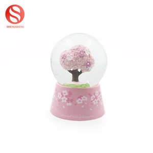 100mm estilo japonés resina <span class=keywords><strong>Rosa</strong></span> oriental Cerezo encantador conejo diseño agua nieve globo - Product Image 6