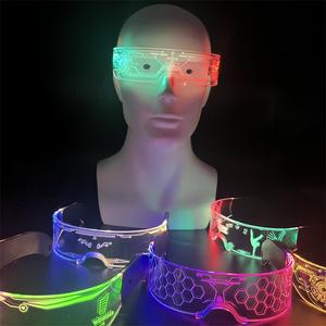 Gafas luminosas plegables <span class=keywords><strong>de</strong></span> acrílico <span class=keywords><strong>transparente</strong></span> para fiesta, gafas LED <span class=keywords><strong>de</strong></span> varios colores, gafas <span class=keywords><strong>de</strong></span> sol LED Cyberpunk recargables por USB para fiesta - Product Image 6