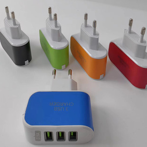 Couleur bonbon 5V 1A <span class=keywords><strong>US</strong></span> EU Plug 3usb <span class=keywords><strong>3</strong></span> Ports USB Wall Home Charger Adaptateur pour IPhone Samsung OPPO Adaptateur de charge avec indicateur - Product Image 6