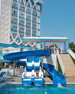 Equipo de Parque Acuático Residencial y Comercial Aqua Outdoor, Juego de Toboganes de Fibra de Vidrio para Niños, Accesorios para Piscinas - Product Image 1