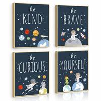 Lot de 4 tableaux muraux pour enfants sur le thème de l'espace, encadrés or, avec messages 'Be Kind', 'Be Brave', 'Be Curious', impressions sur toile, décoration de luxe pour chambre d'enfant