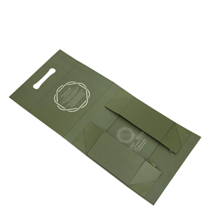 再利用可能な折り畳み式磁気クラフトペーパーギフトボックスハンドル付きマットラミネーションエンボスカスタムロゴリサイクル可能 - Product Image 4