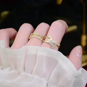 Vershal C3-54 vergoldet Luxus Münze Hohl Zirkon Ring verstellbare Manschette Ring Modeschmuck Frauen Ring