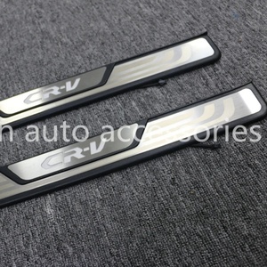 Protector de Umbral de Puerta de Coche con LED de Alta Calidad, Venta al por Mayor de Fábrica KQD, para CR-V 2017 en Adelante - Product Image 2