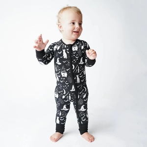 Conjunto de pijamas unisex para niños de Halloween, estampado de truco o trato, manga larga, acogedor y suave, para dormir en la noche del Carnaval - Product Image 6