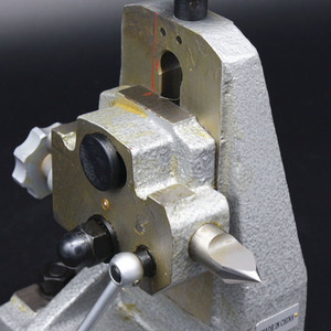 Support arrière Huanqiu WZK180 en fonte, réglable en hauteur, à dégagement rapide pour tour - Product Image 2