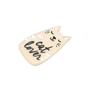 Moda diseñador personalizado Logo ropa bolsa accesorios parche bordado a mano con hierro en la espalda parches tejidos - Product Image 2