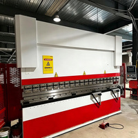 Presse plieuse CNC à serrage rapide pour échange rapide de moules, idéale pour les usines de portes d'ascenseurs
