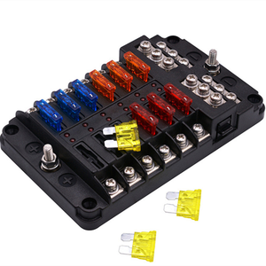 12路船用保险丝盒 12V DC，汽车 ATO/ATC 标准保险丝座，带盖子和 DIY 贴纸，汽车电动刀片保险丝盒 RV - Product Image 3