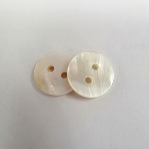 Bán buôn <span class=keywords><strong>2</strong></span> lỗ sông Shell nút cho quần áo may - Product Image 2