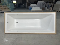 Baignoire carrée en acrylique et fibre de verre intégrée pour adultes, idéale pour la vente et les bains intérieurs